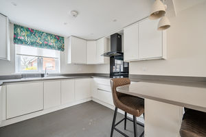 Photo 15- click for photo gallery